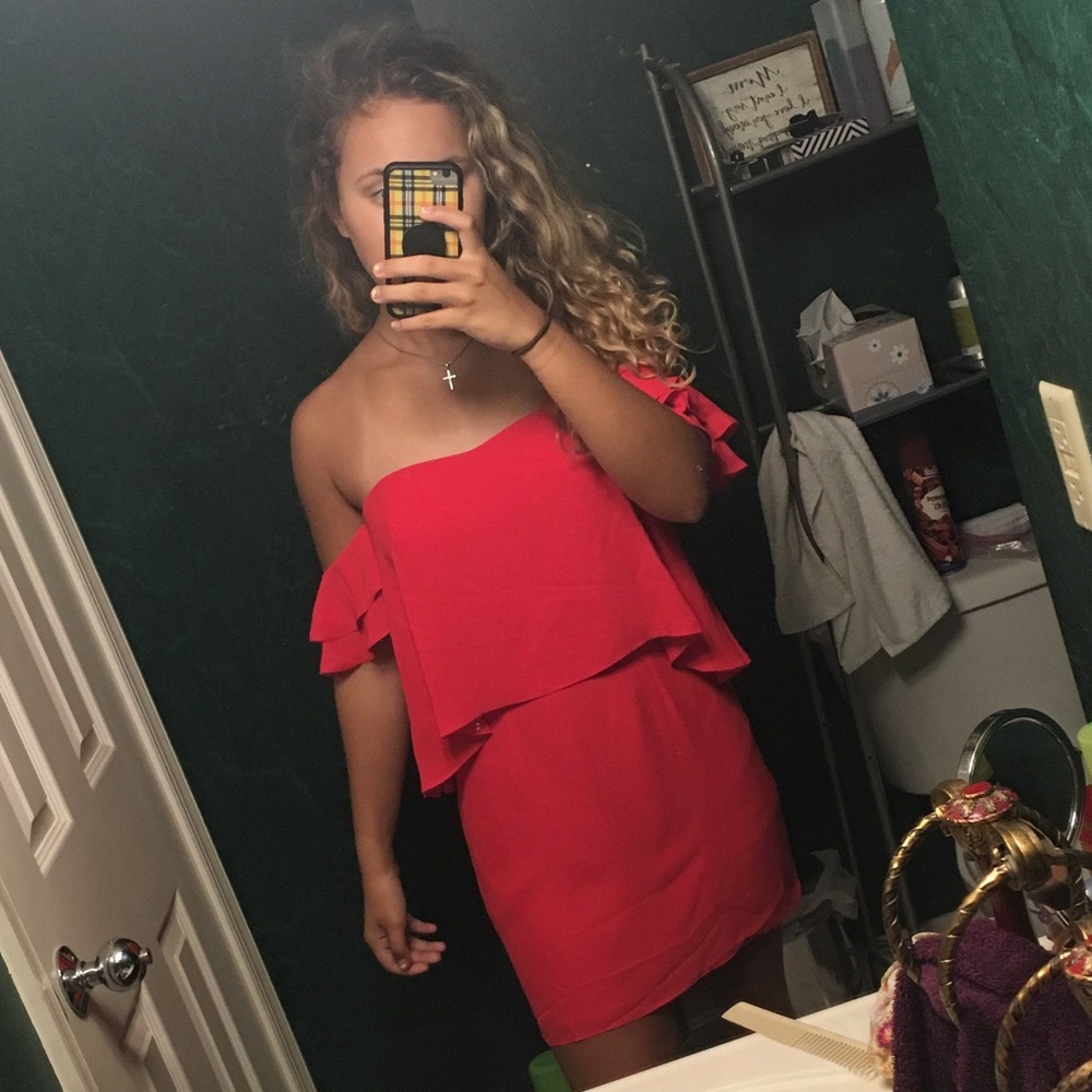 Amanda Uprichard Brentwood Dress in Lipstick